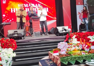 Semarak HUT RI-81 di DPRD Samarinda, Ketua Helmi Abdulah Tegaskan Perayaan dari Donasi dan Sponsor